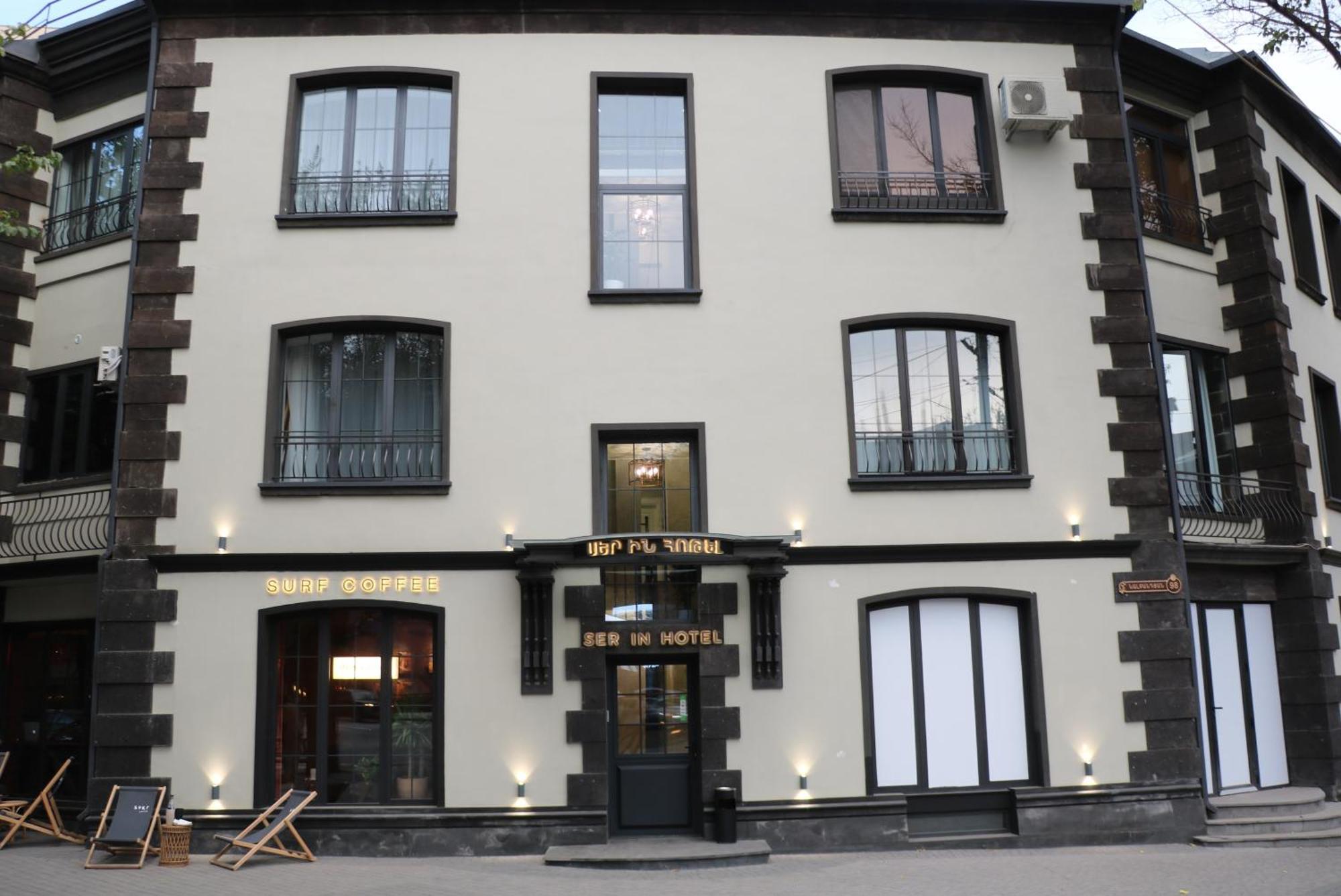 Ser In Hotel Erivan Exterior foto